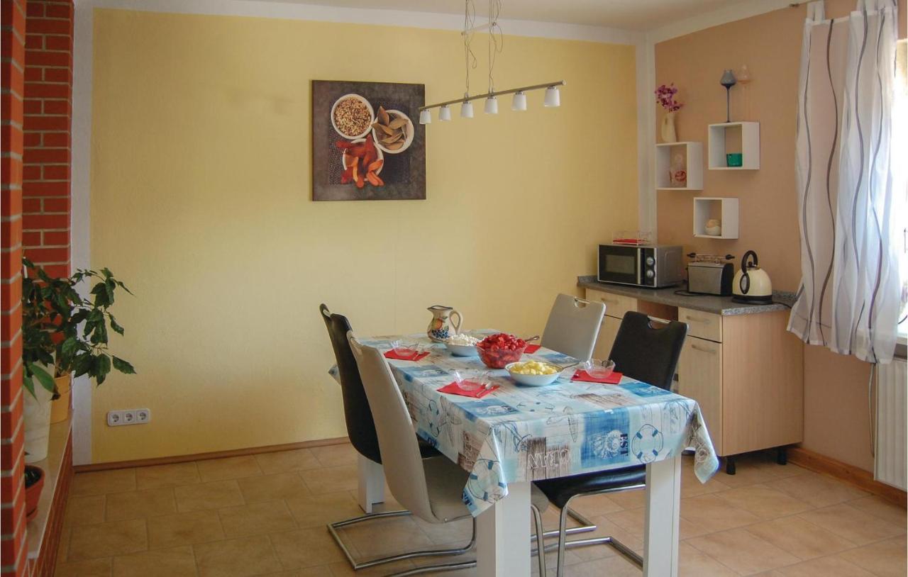 Awesome Apartment In Rostock With Wifi Exteriör bild